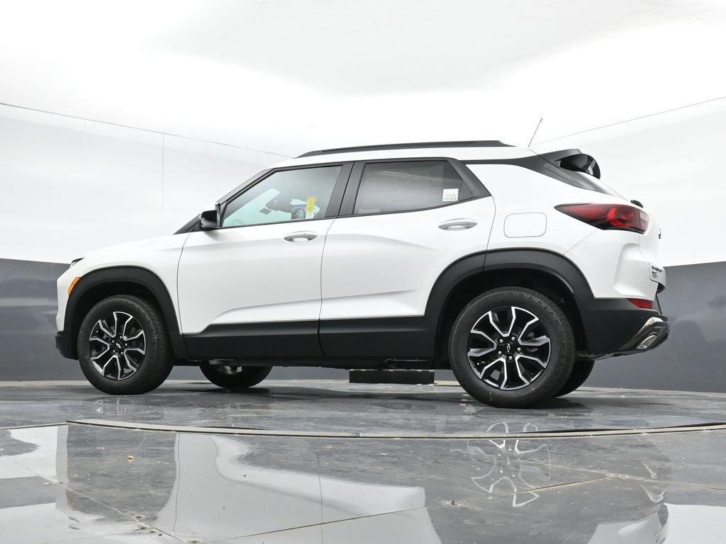 used 2024 Chevrolet TrailBlazer car, priced at $27,981