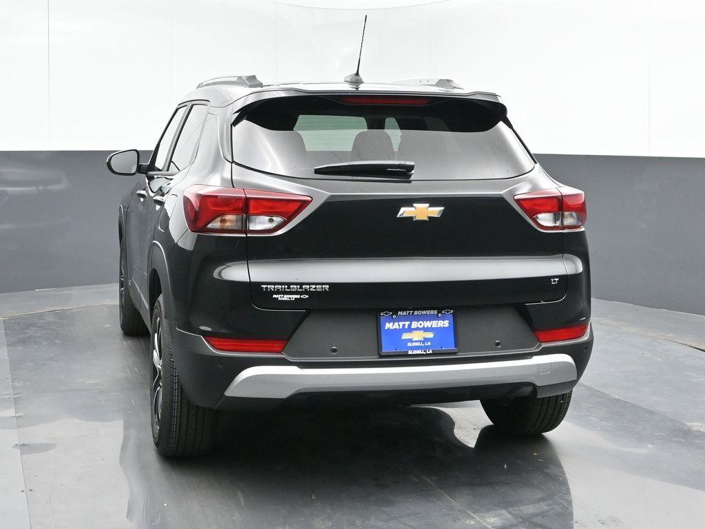 new 2025 Chevrolet TrailBlazer car