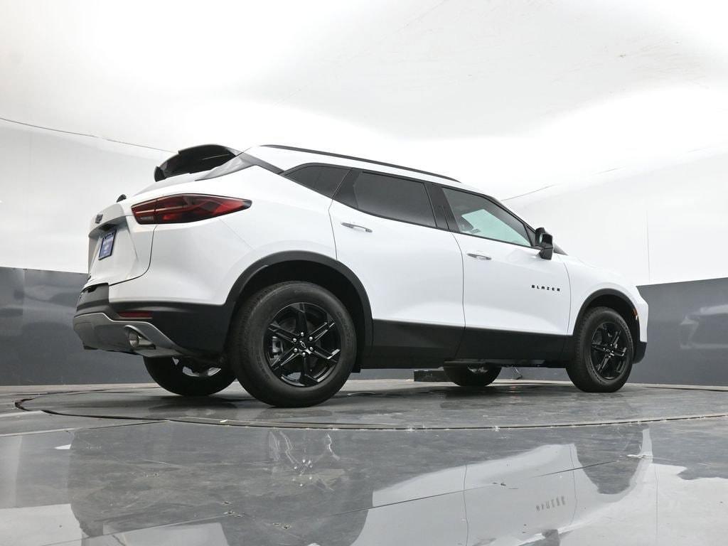 new 2026 Chevrolet Blazer car