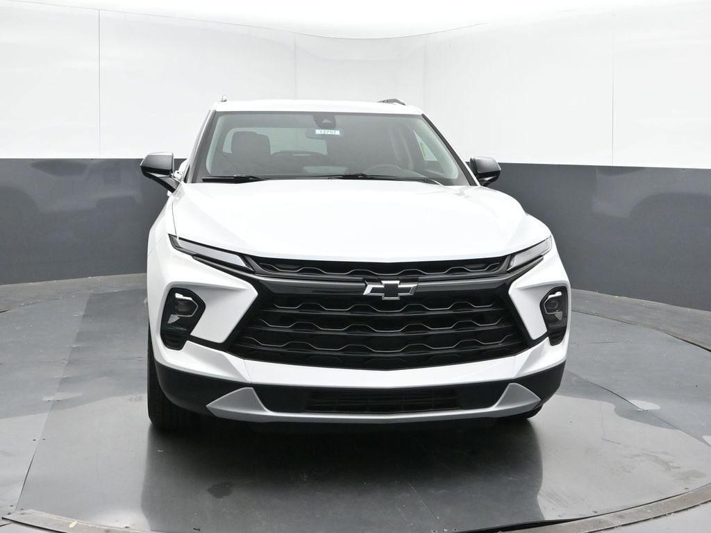 new 2026 Chevrolet Blazer car
