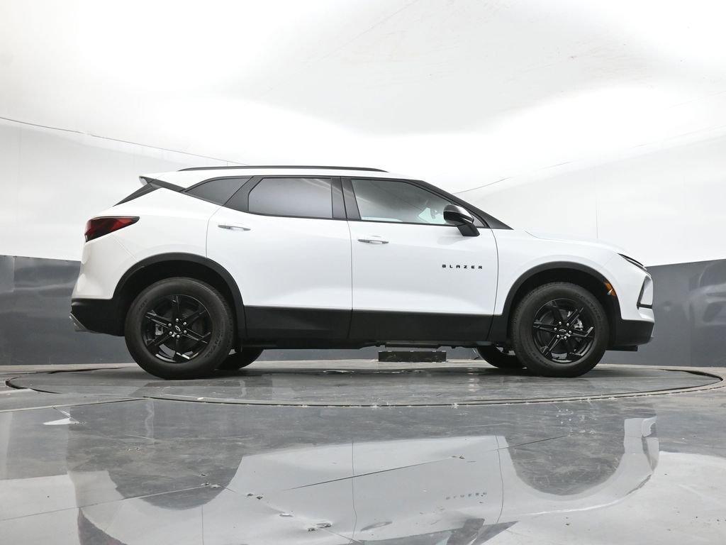 new 2026 Chevrolet Blazer car