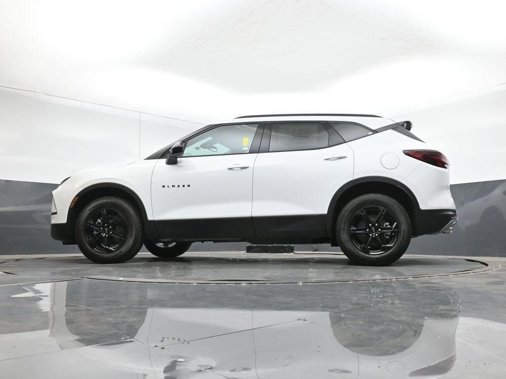 new 2026 Chevrolet Blazer car
