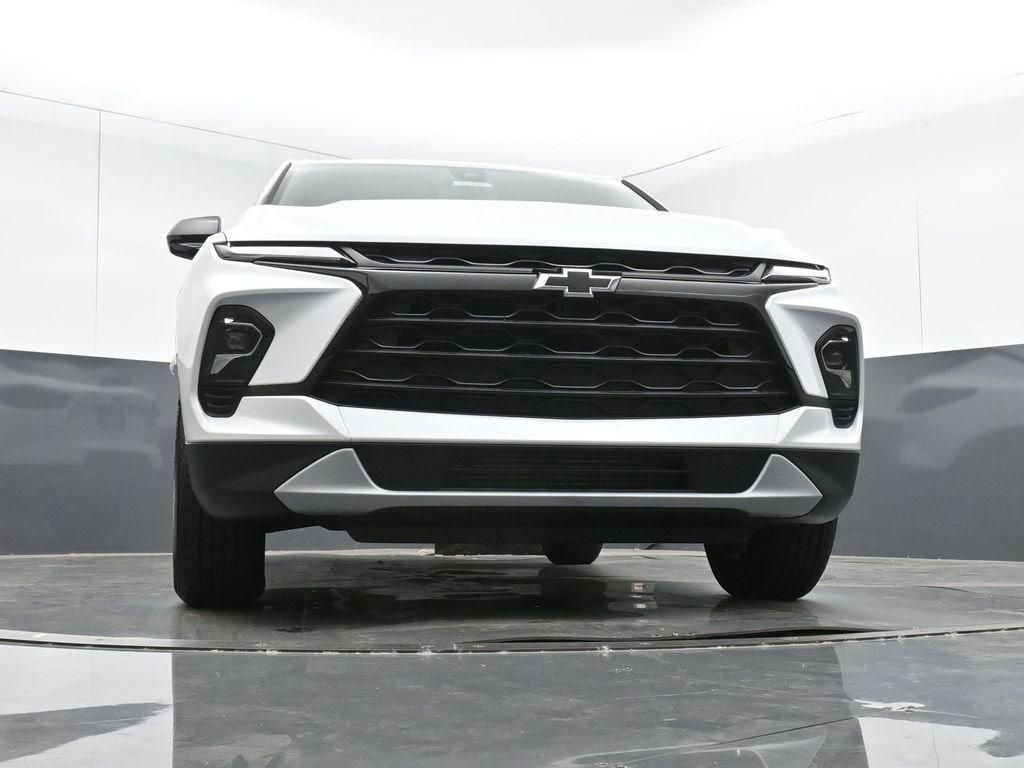 new 2026 Chevrolet Blazer car