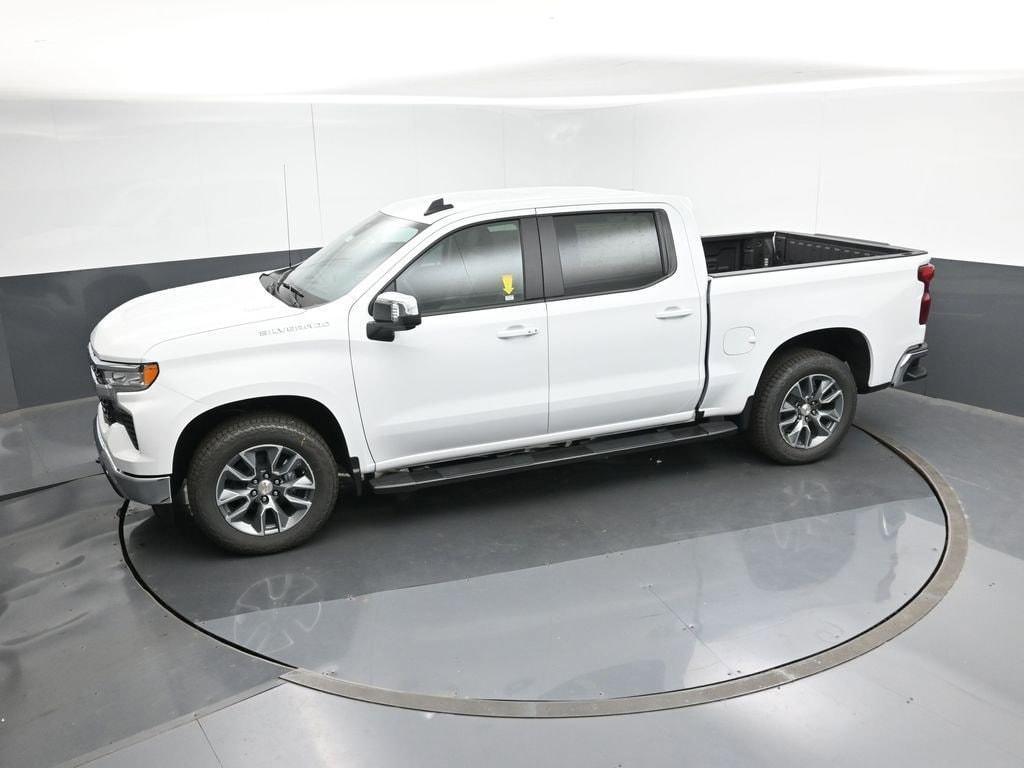 new 2025 Chevrolet Silverado 1500 car, priced at $44,545