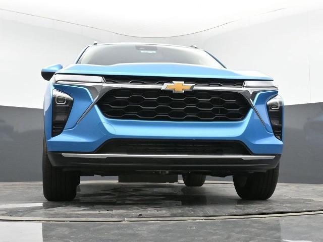 new 2025 Chevrolet Trax car