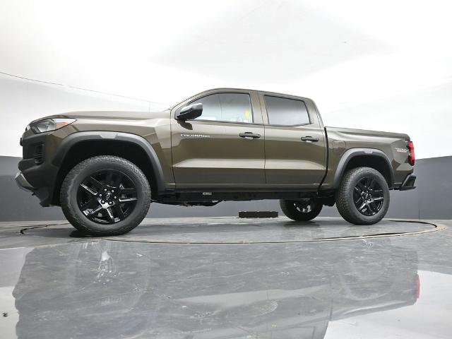 new 2025 Chevrolet Colorado car