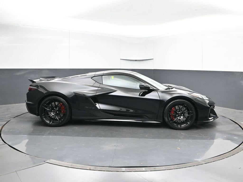 new 2026 Chevrolet Corvette car