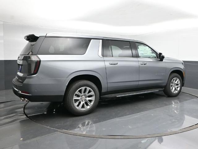 new 2025 Chevrolet Suburban car