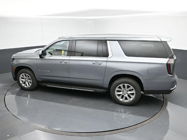 new 2025 Chevrolet Suburban car