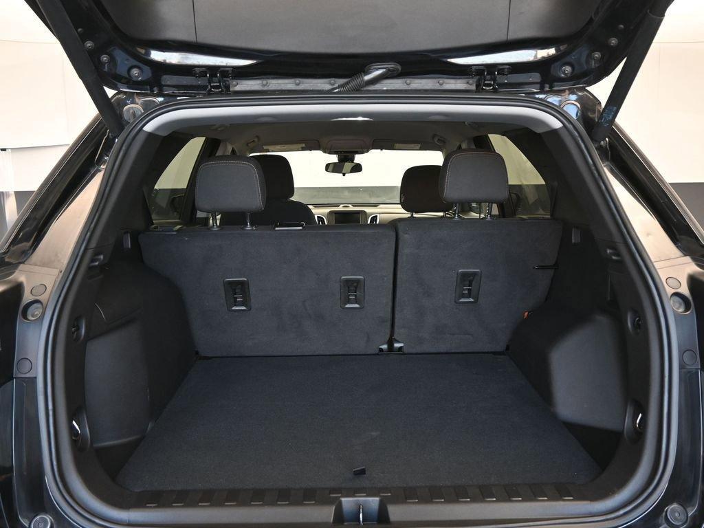 used 2022 Chevrolet Equinox car, priced at $19,991