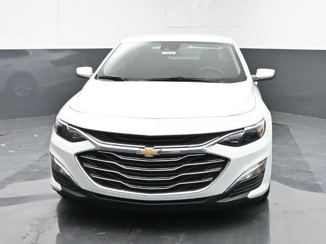 new 2025 Chevrolet Malibu car