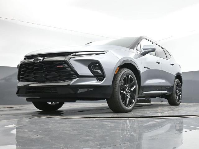 new 2025 Chevrolet Blazer car