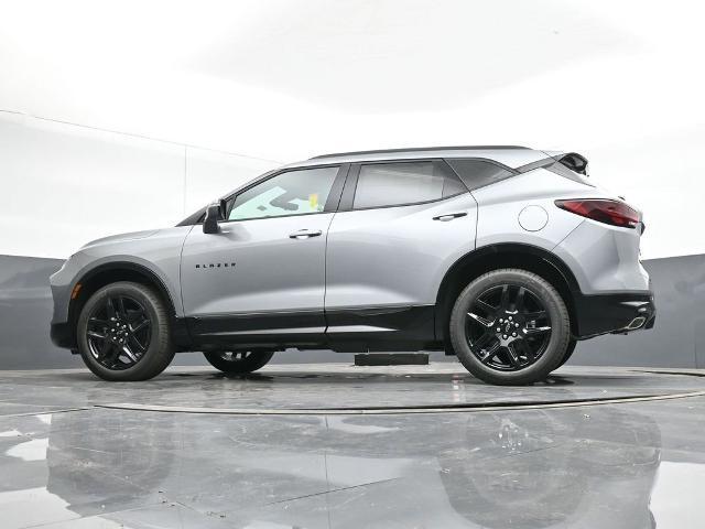 new 2025 Chevrolet Blazer car