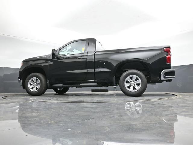 new 2025 Chevrolet Silverado 1500 car, priced at $38,670