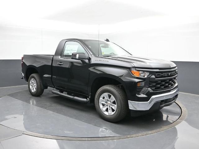 new 2025 Chevrolet Silverado 1500 car, priced at $38,670