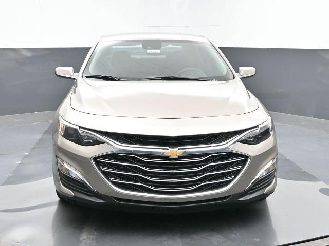 new 2025 Chevrolet Malibu car