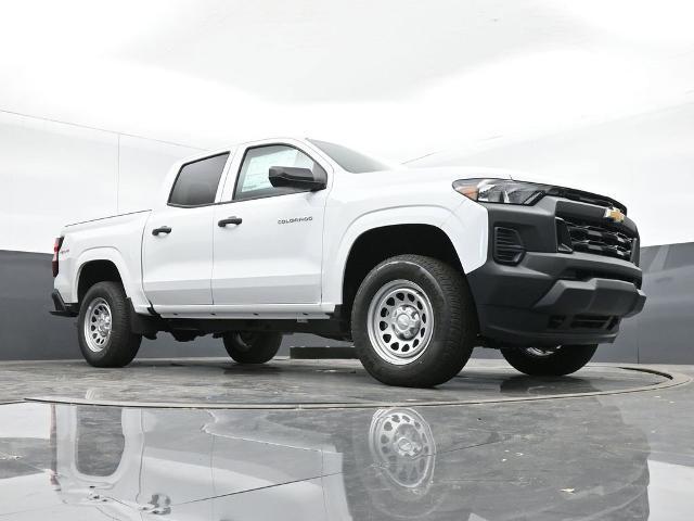 new 2024 Chevrolet Colorado car, priced at $37,525