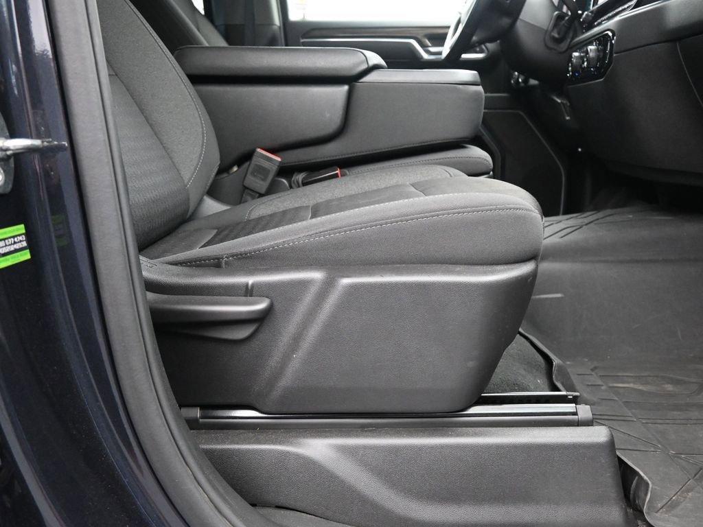 used 2024 Chevrolet Silverado 1500 car, priced at $32,489