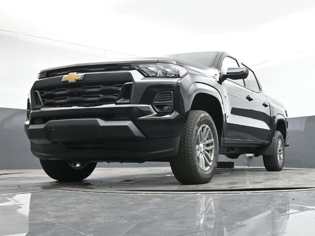 new 2024 Chevrolet Colorado car, priced at $40,600