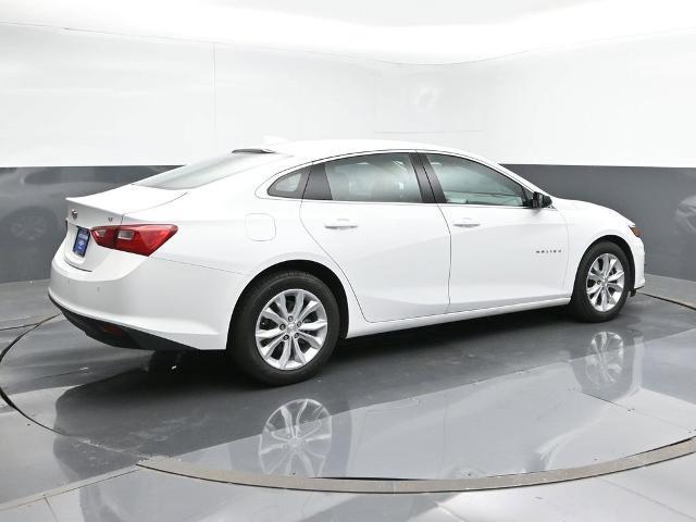 new 2024 Chevrolet Malibu car, priced at $29,920