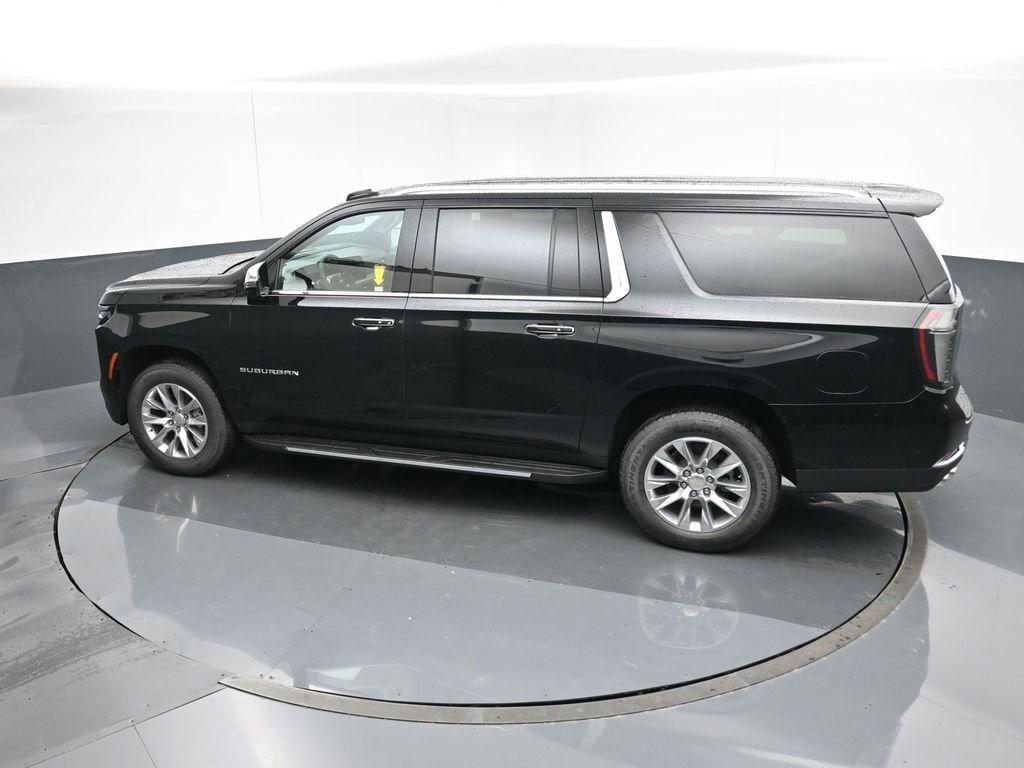 new 2025 Chevrolet Suburban car, priced at $71,190