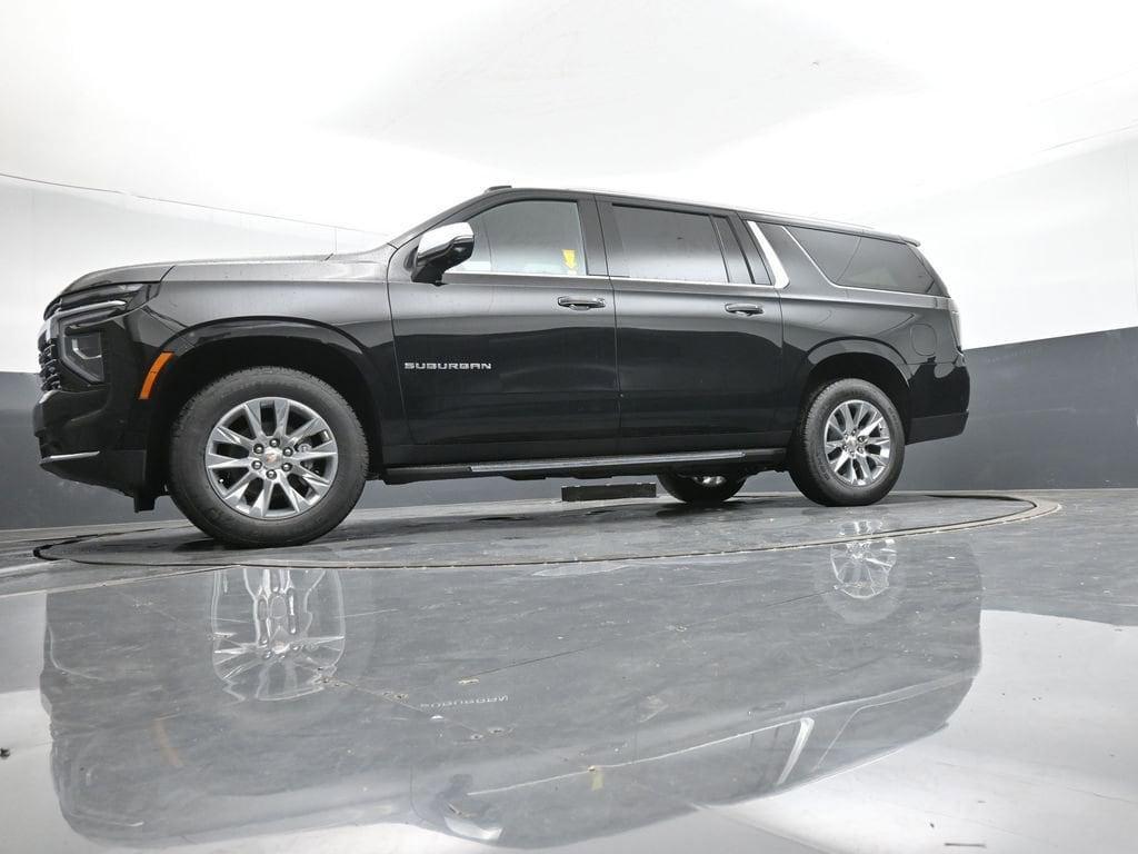 new 2025 Chevrolet Suburban car, priced at $71,190