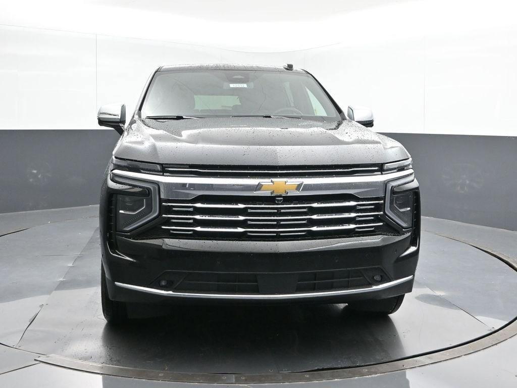 new 2025 Chevrolet Suburban car, priced at $71,190