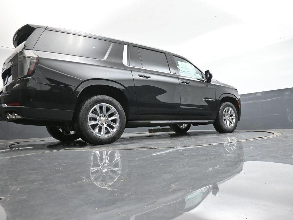 new 2025 Chevrolet Suburban car, priced at $71,190