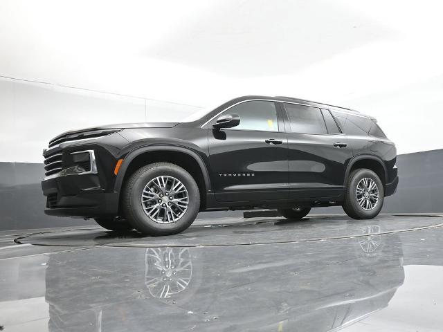 new 2025 Chevrolet Traverse car, priced at $42,755