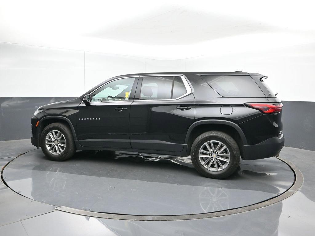 used 2023 Chevrolet Traverse car, priced at $25,991