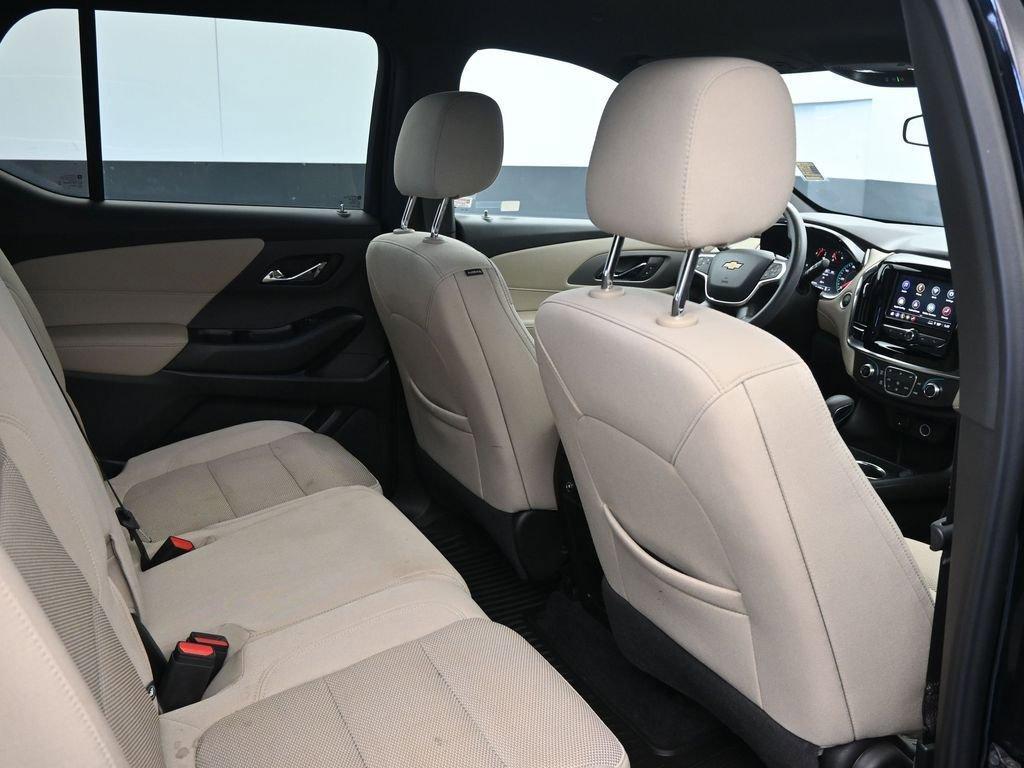 used 2023 Chevrolet Traverse car, priced at $25,991