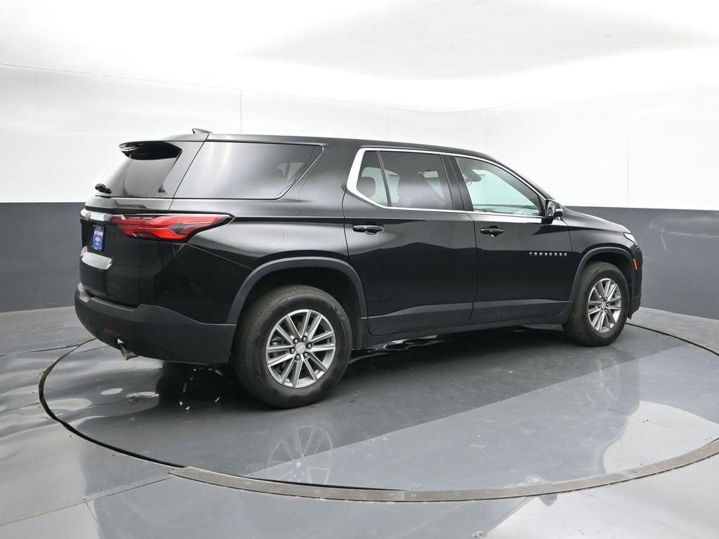 used 2023 Chevrolet Traverse car, priced at $25,991
