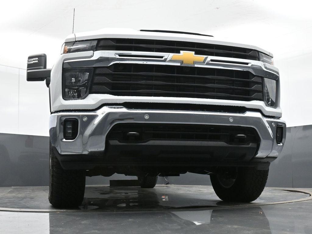 new 2025 Chevrolet Silverado 2500 car