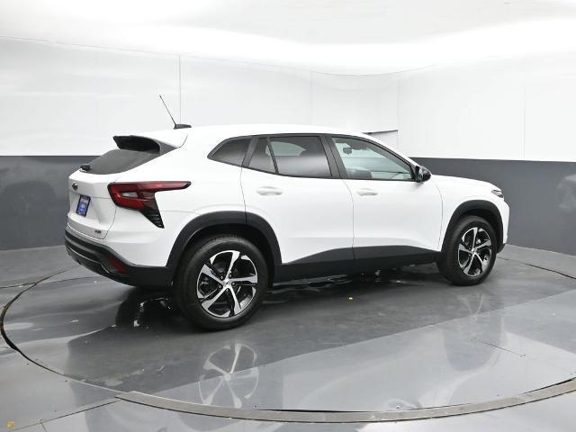new 2025 Chevrolet Trax car