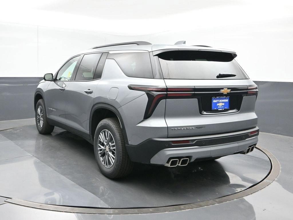 new 2025 Chevrolet Traverse car