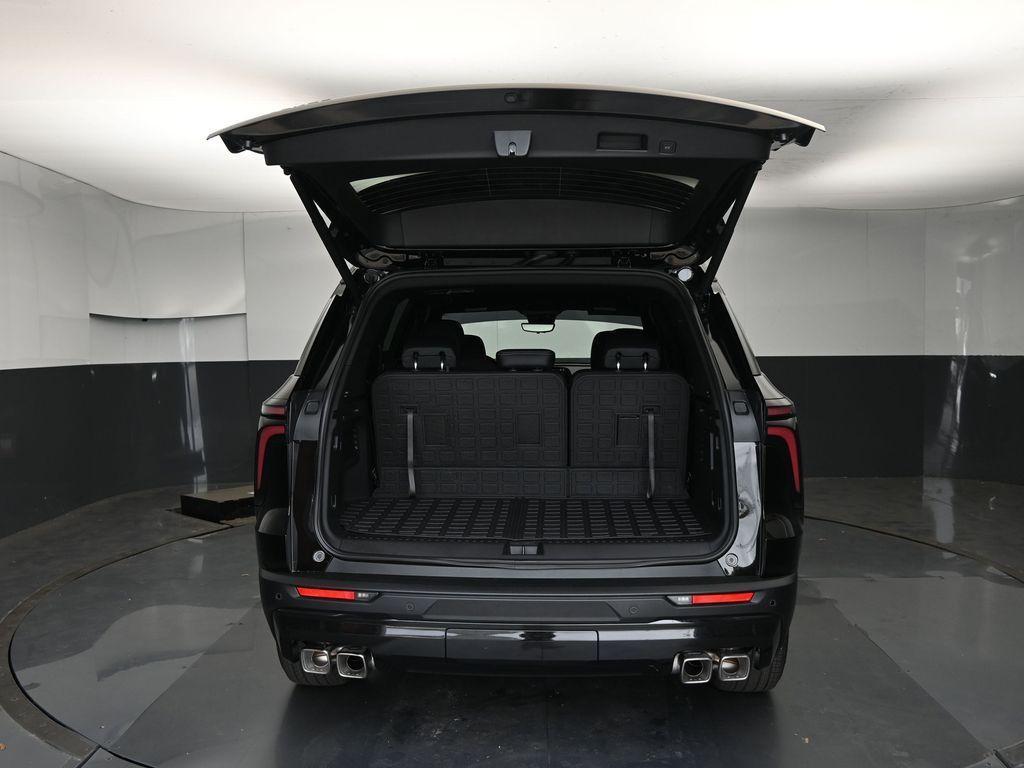 used 2026 Chevrolet Traverse car