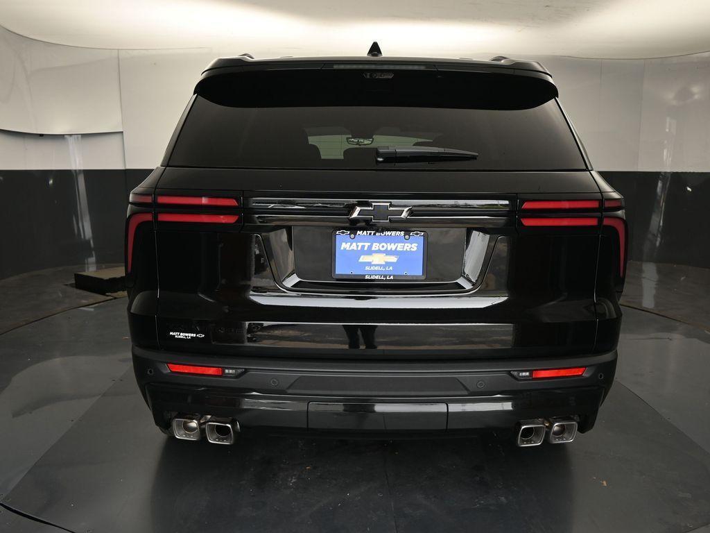 used 2026 Chevrolet Traverse car