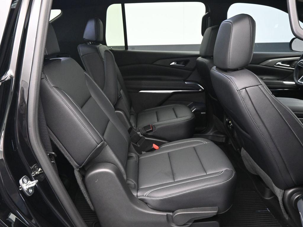 used 2026 Chevrolet Traverse car