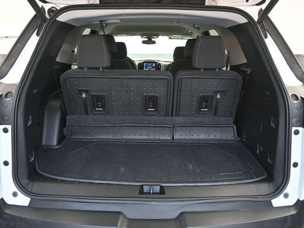 used 2020 Chevrolet Traverse car, priced at $18,991