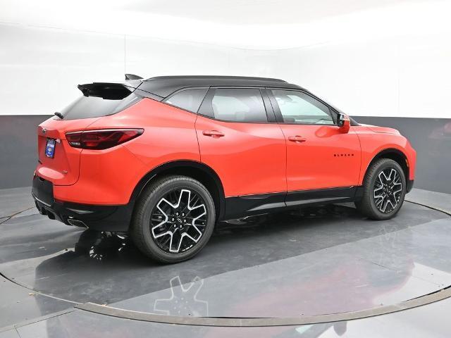 new 2025 Chevrolet Blazer car