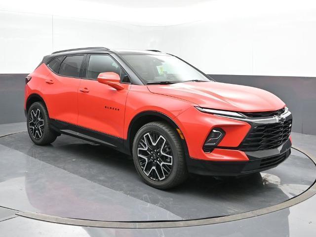 new 2025 Chevrolet Blazer car