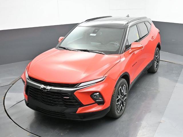 new 2025 Chevrolet Blazer car