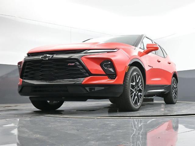 new 2025 Chevrolet Blazer car