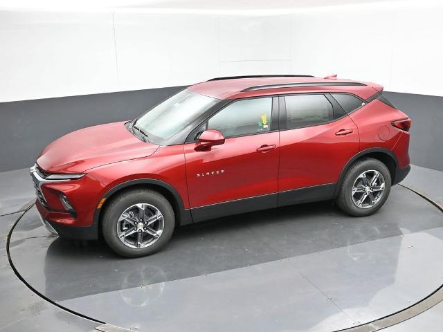 new 2025 Chevrolet Blazer car, priced at $33,580
