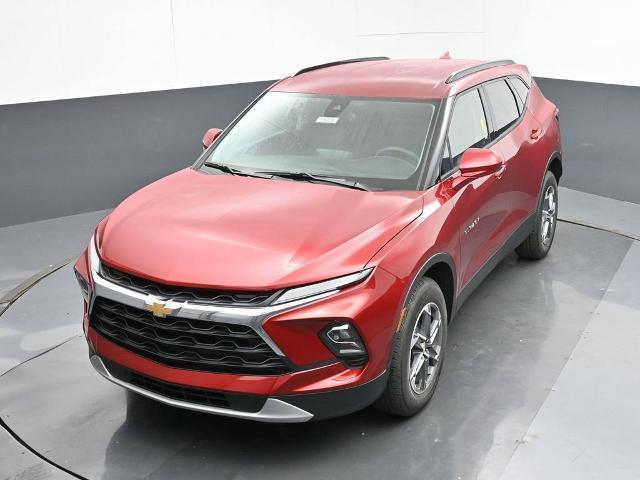 new 2025 Chevrolet Blazer car, priced at $33,580