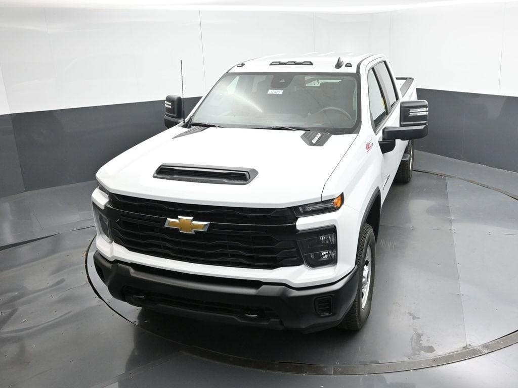 new 2025 Chevrolet Silverado 2500 car, priced at $48,560
