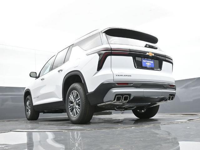 new 2025 Chevrolet Traverse car, priced at $42,195