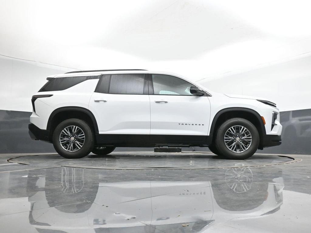 new 2026 Chevrolet Traverse car