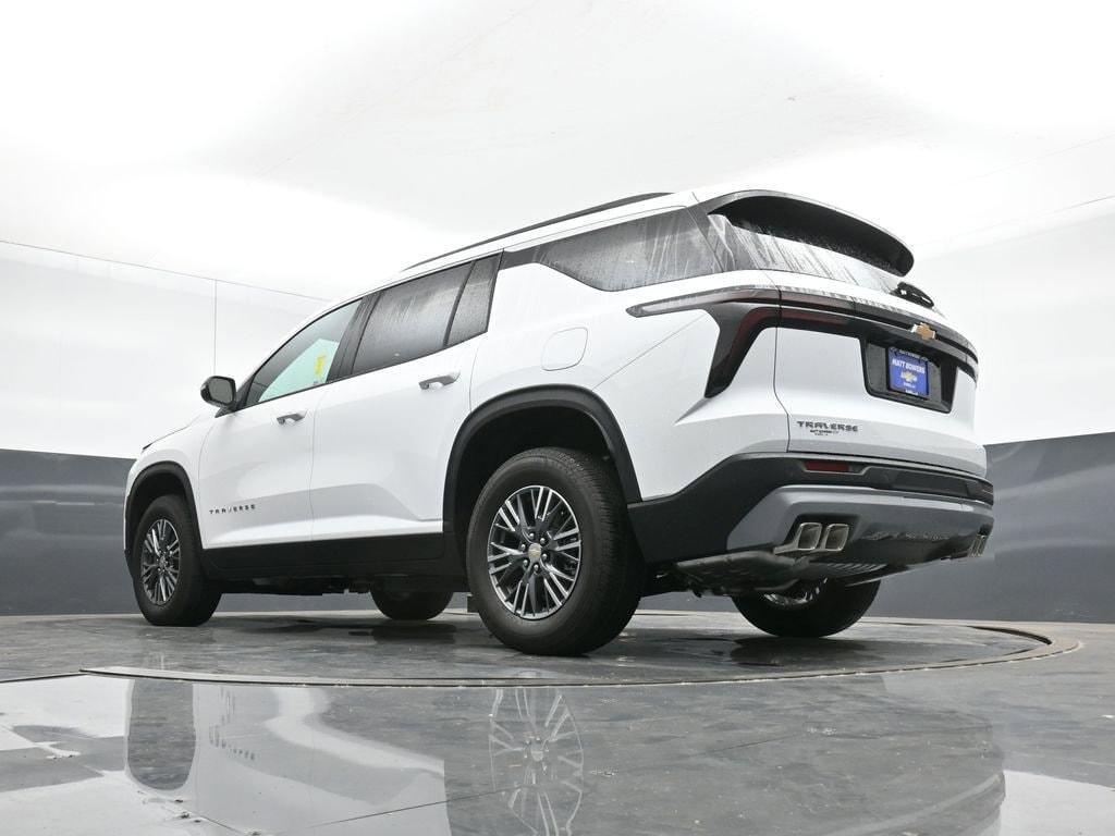 new 2026 Chevrolet Traverse car