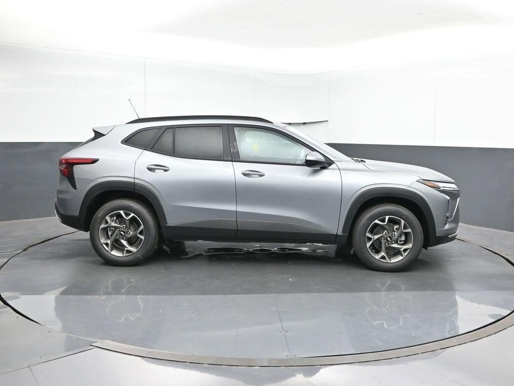 new 2026 Chevrolet Trax car